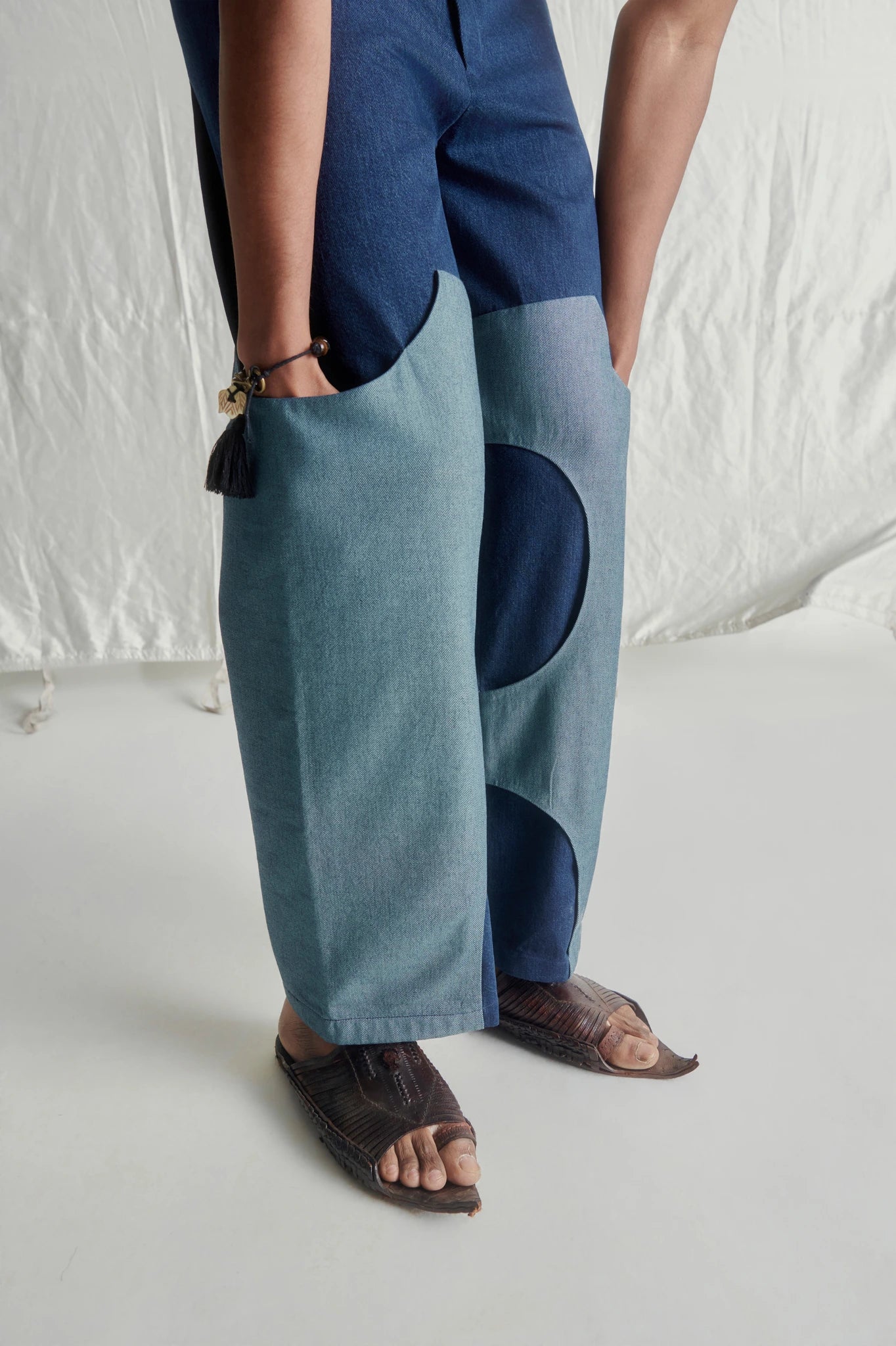 Saddle denim pants